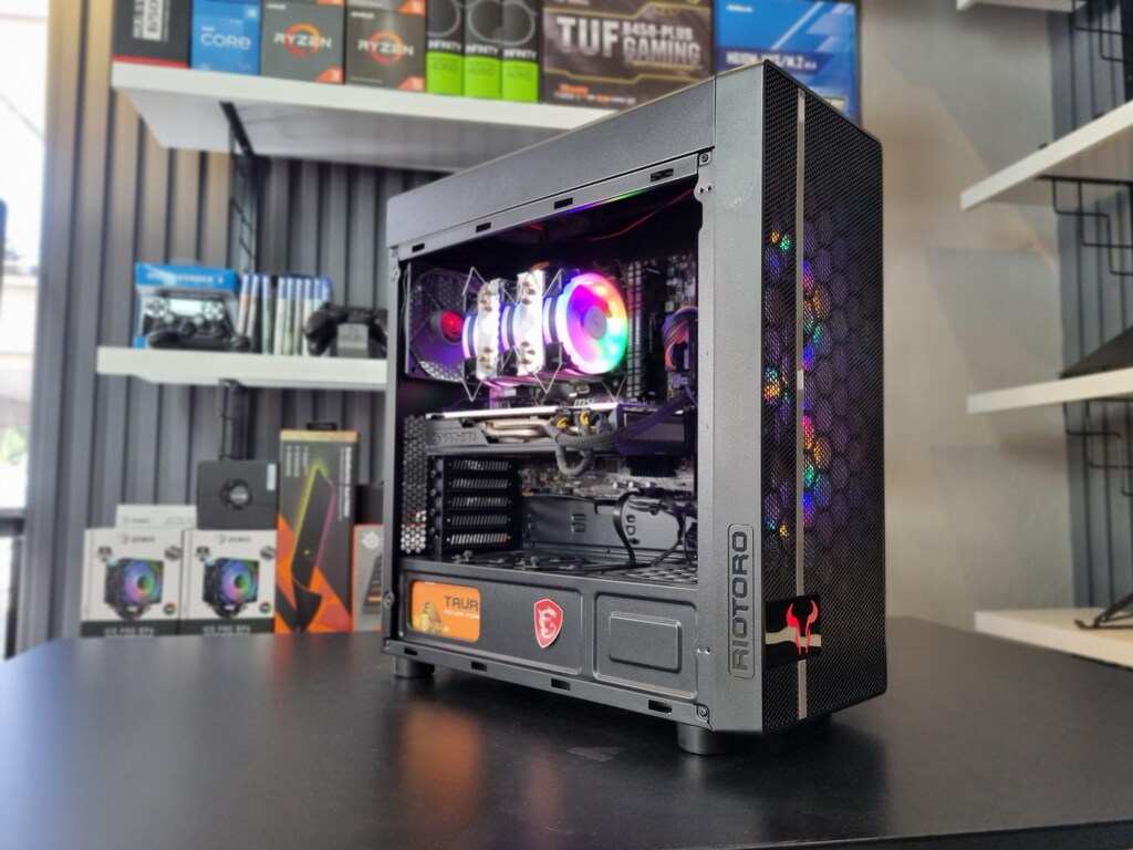 RX570 8GB E.K/RYZEN5 3600 CPU/256GB SSD/16 GB RAM/ORTA SEVİYE