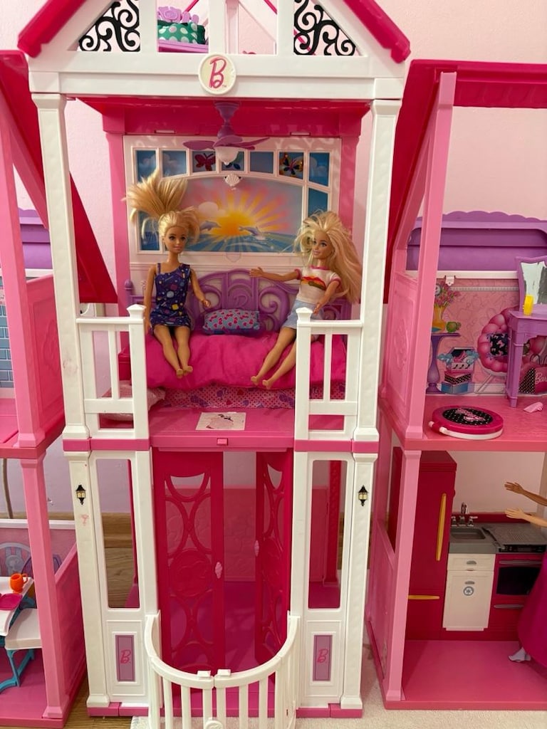 Barbie evi - 6