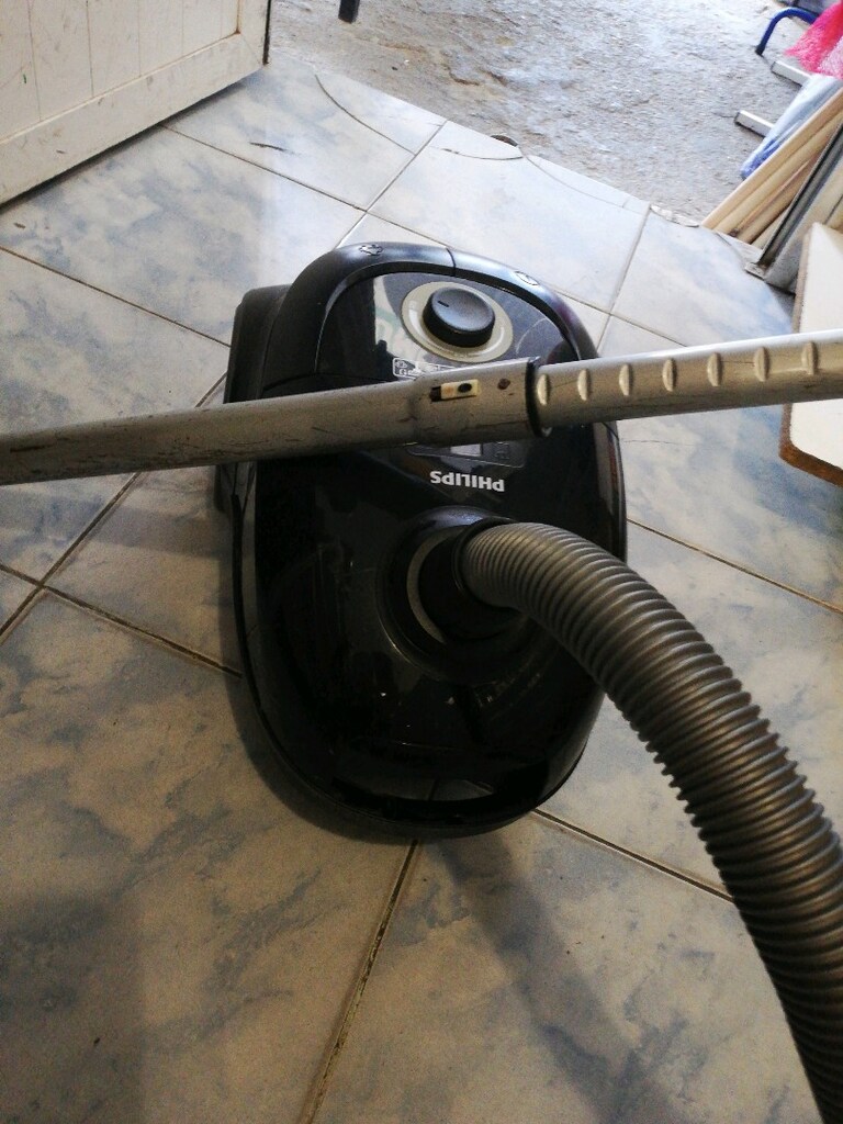 Philips elektrikli süpürge - 2