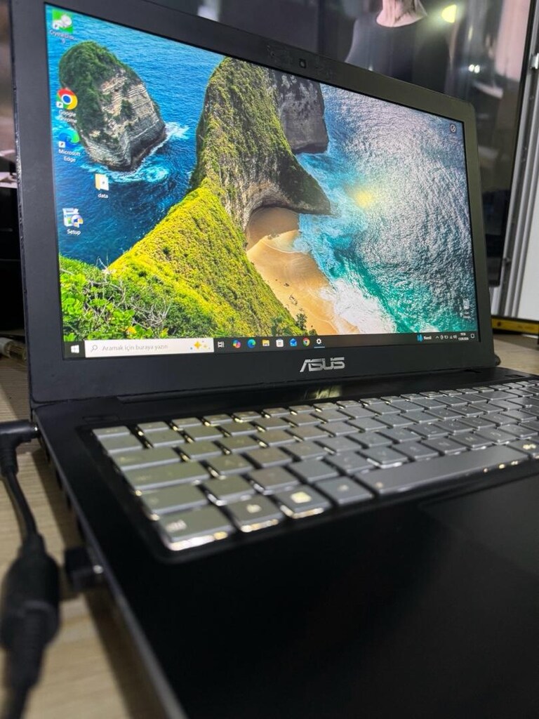 Asus N550JV Intel Core i7-4700HQ 16 GB Ram 4 GB NVIDIA GeForce GT 750 - 3
