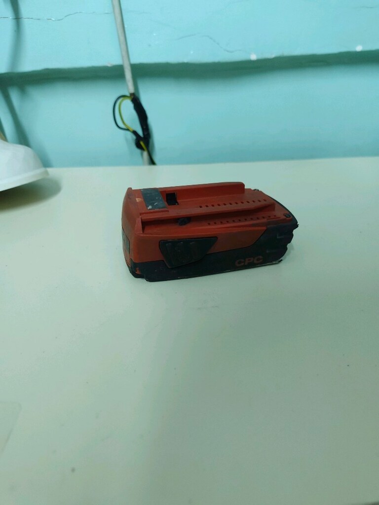 Hilti batarya - 6