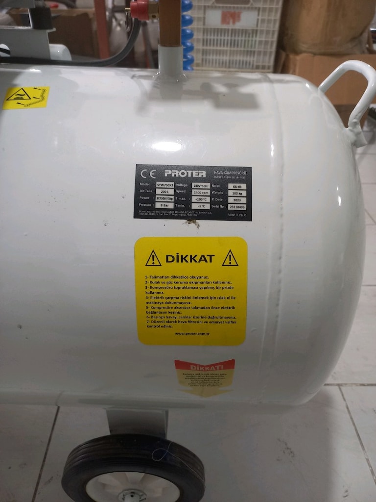 Proter 200 Litre 3 HP Sessiz Yağsız Hava Kompresörü - 2