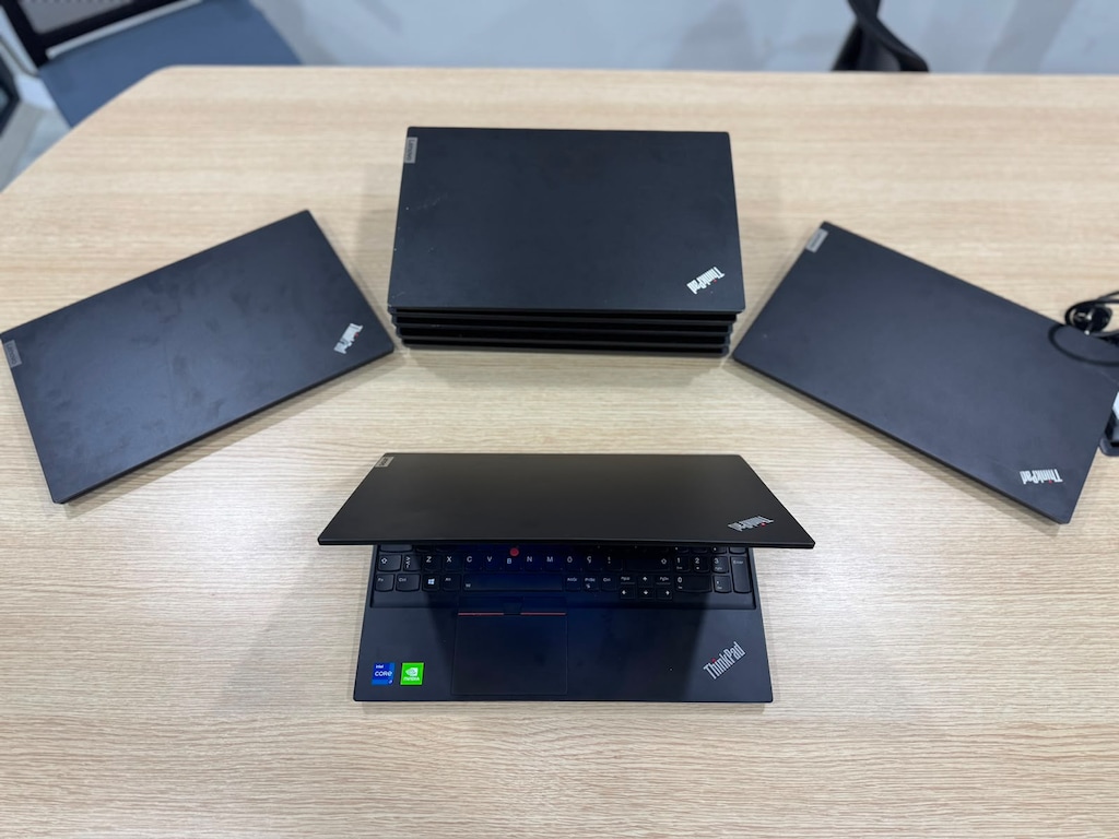 Adetli Lenovo E15 Gen 2 i7 11.Nesil 32GB MX450 1TB SSD