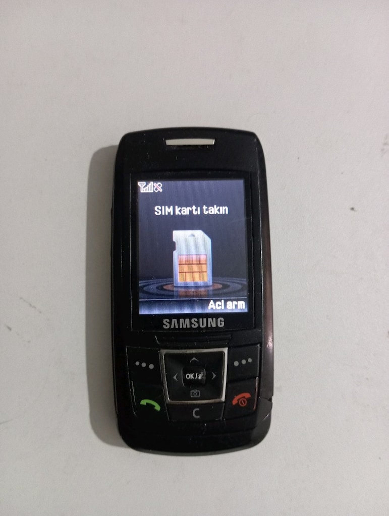 Samsung e250 - 2