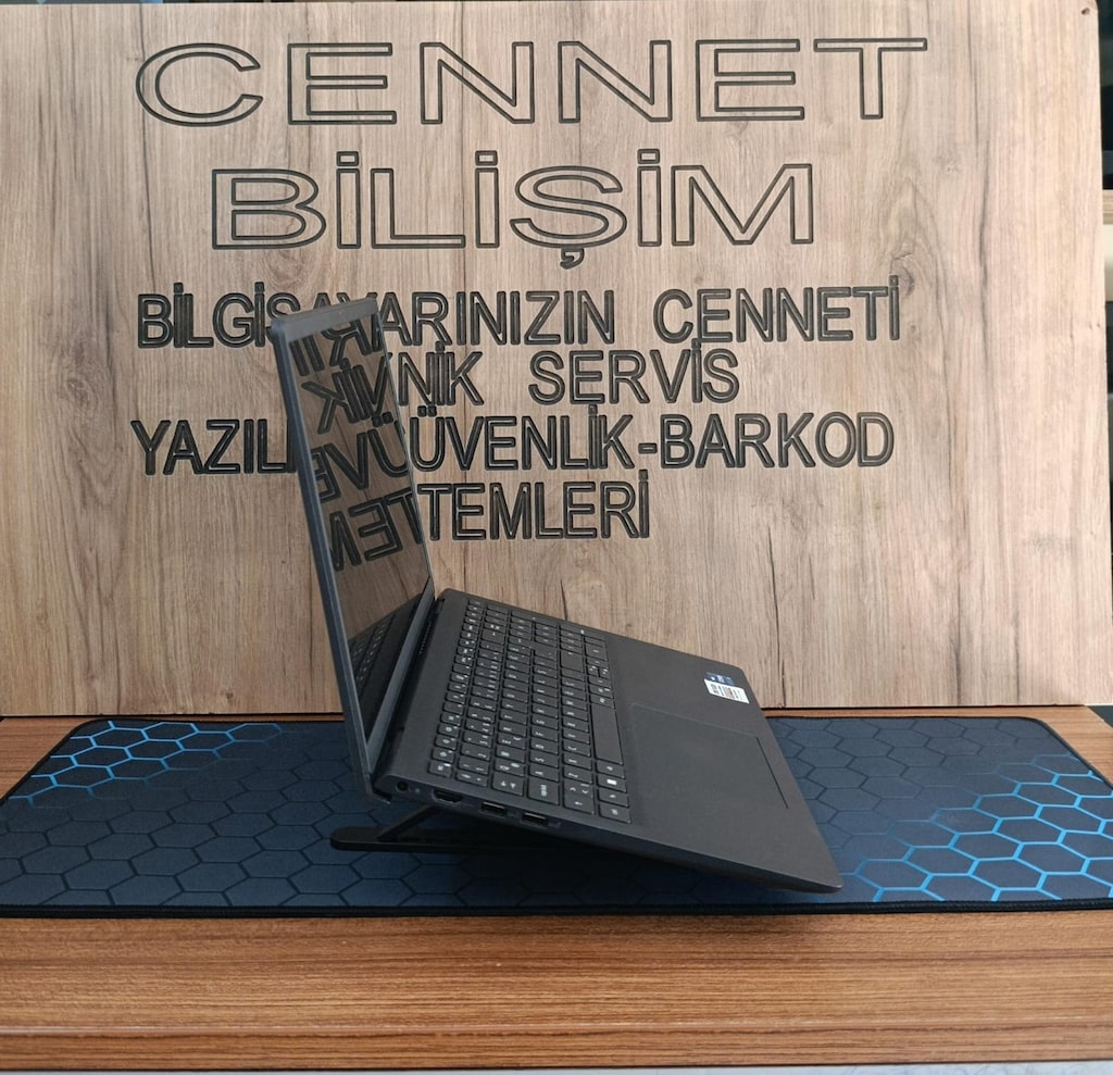 DELL VOSTRO 15-3510 LAPTOP - 2