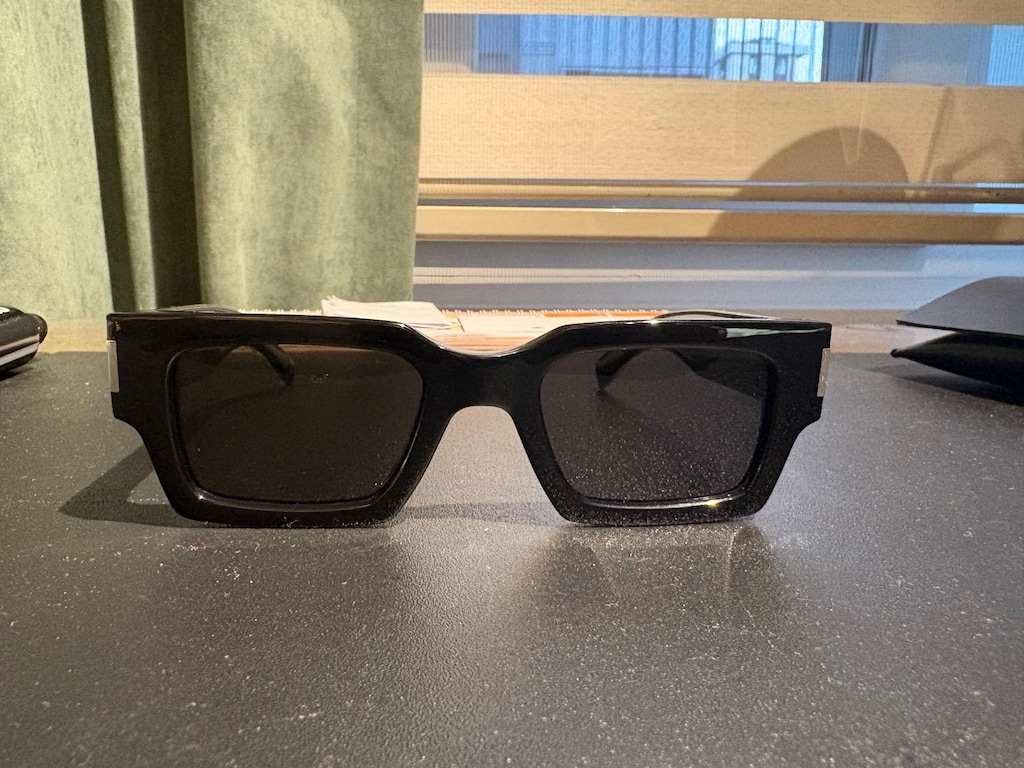 Saint Laurent SL 572 - 8