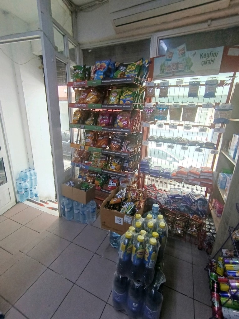 market - 11