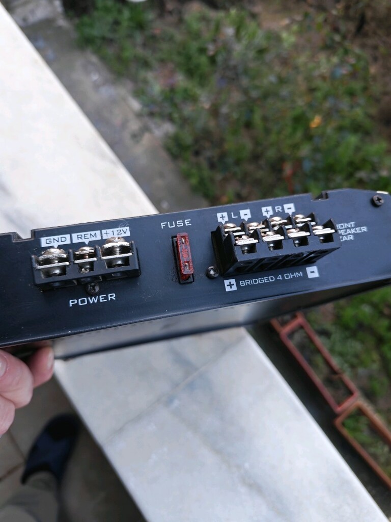 Kayık hoparlör ve AMFİ - 9