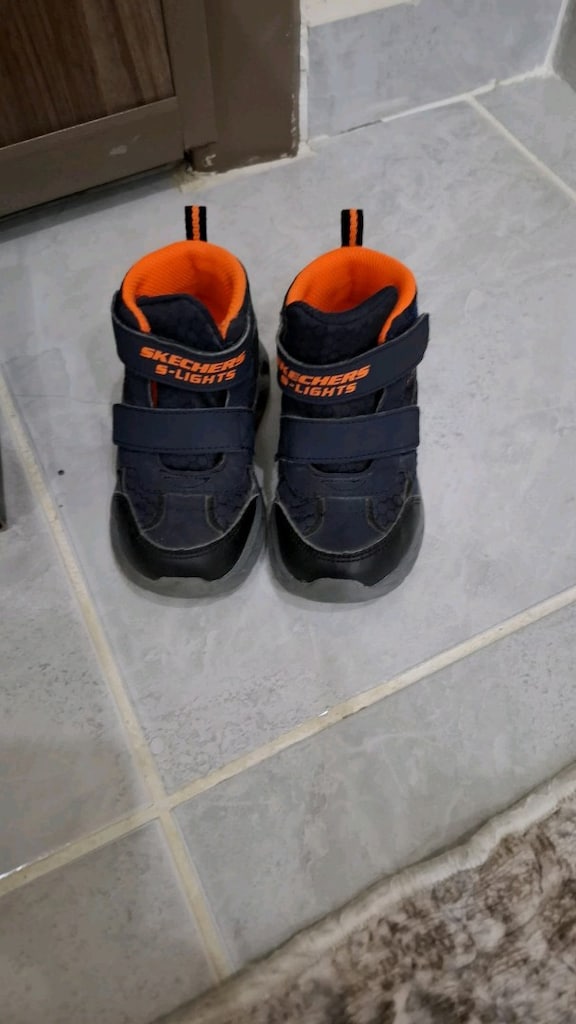 SKECHERS ERKEK ÇOCUK BOT ORJİNAL SIFIR AYARINDA 24 NUMARA - 7