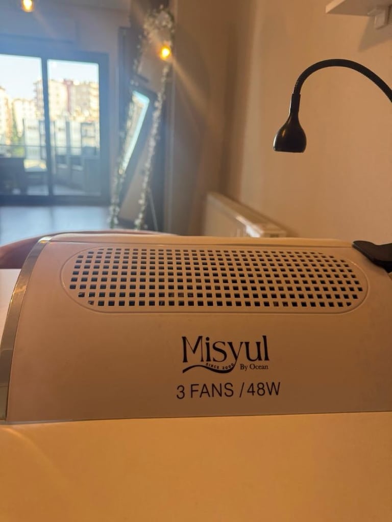 PROFESYONEL TIRNAK MALZEMELERİ VE CİHAZLARI - 4