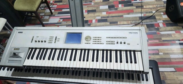 korg triton