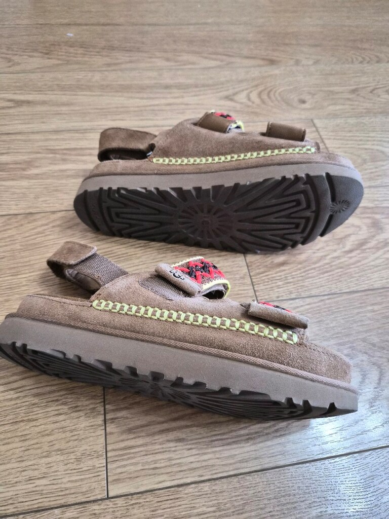 ugg sandalet birkez giyildi - 5