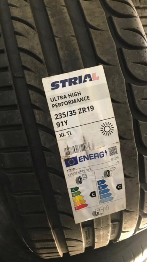 235/35r 19 91YXL Ebat Sıfır Yaz Lastiği. - 2