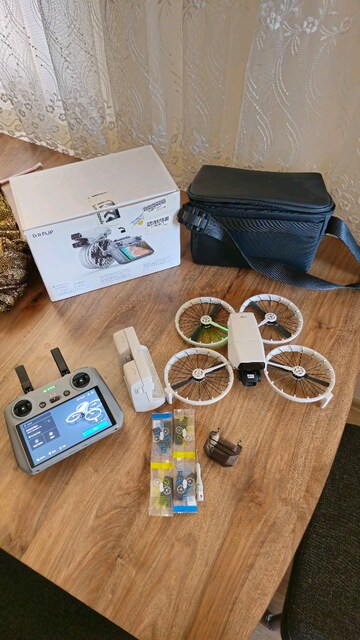 DJI Flip Fly More Combo Ekstra Aksesuarlı