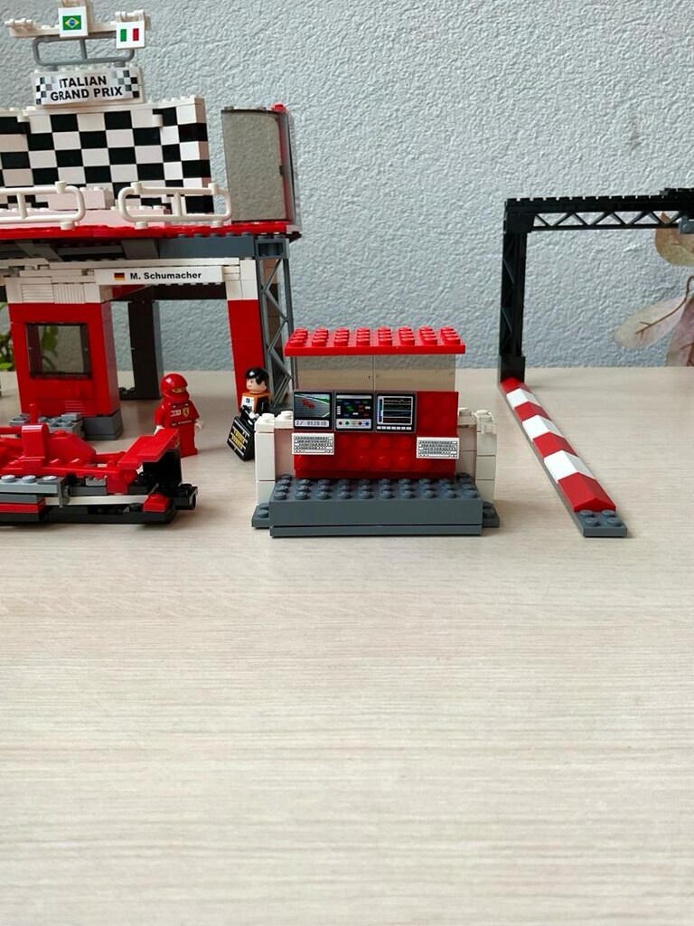 Lego Retro Set - 11