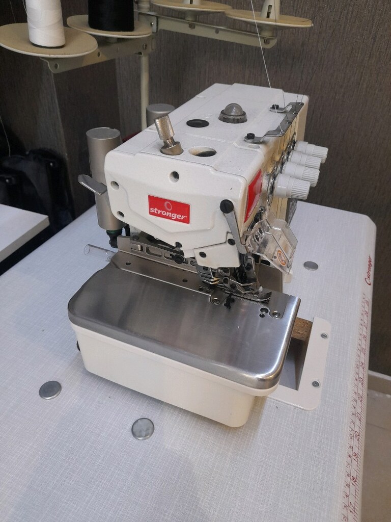 4iplik Direct Drive Full Otomatik Overlok makinesi - 7