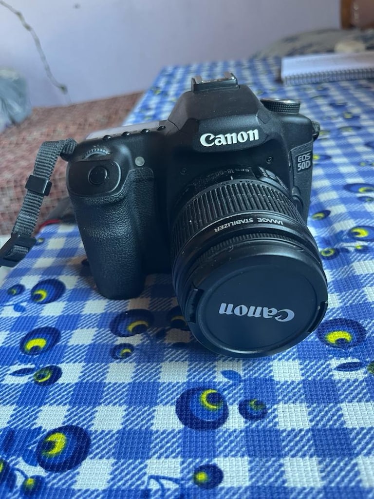 dijital fotoğraf makinesi