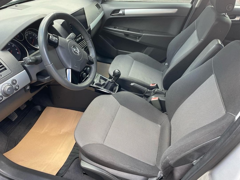 2011 Opel Astra ENJOY 111.Yıl Sedan (103 Bin Km) - 5