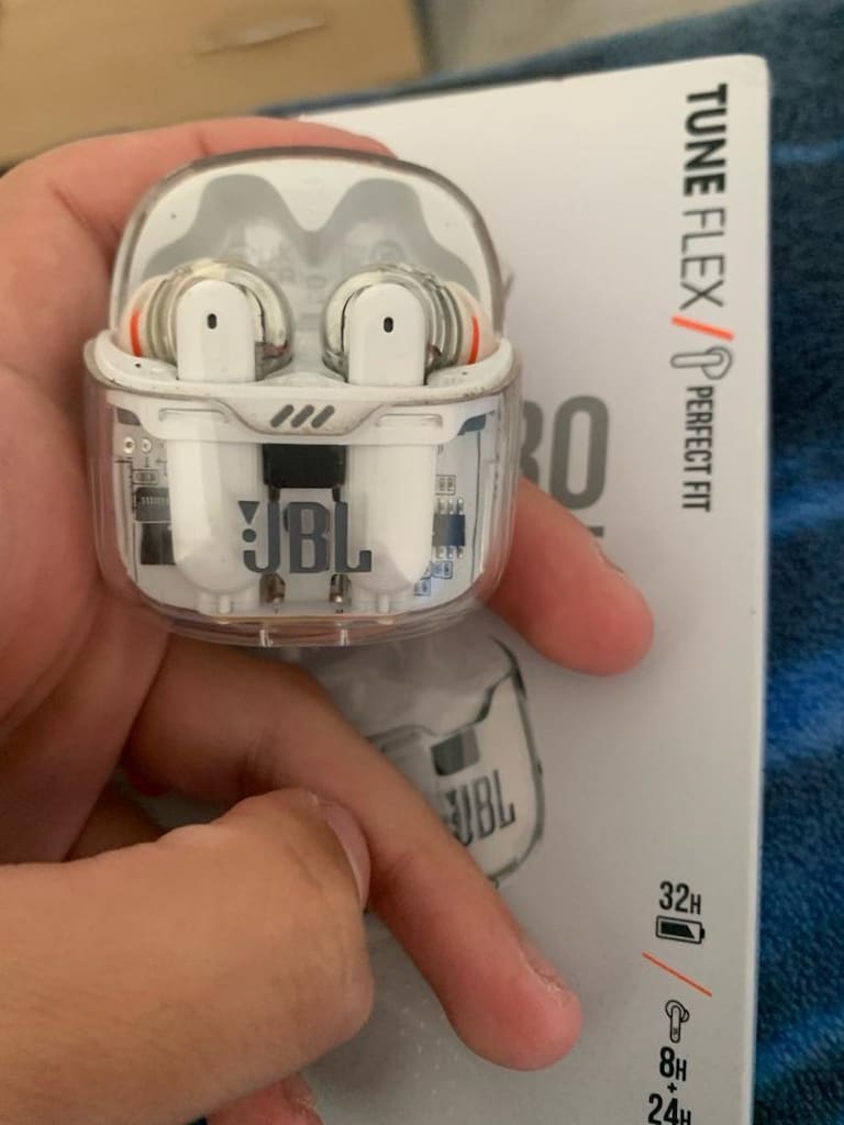 JBL TUNE FLEX GHOST EDITION - 3