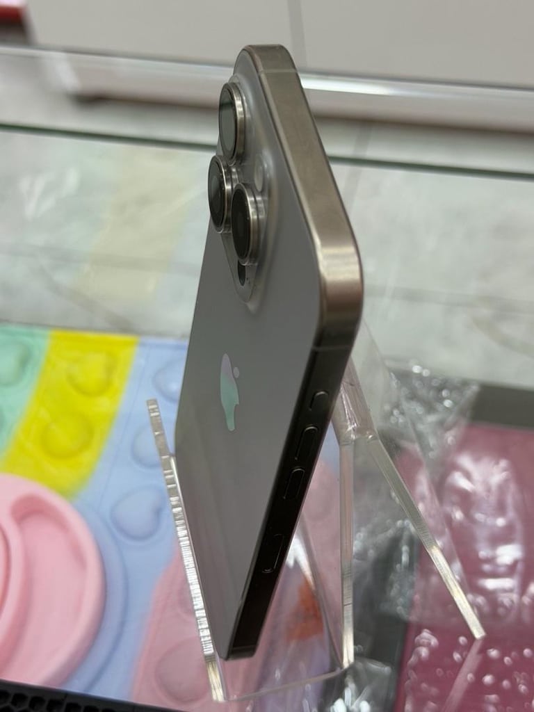 İphone 15 Pro 128 Gb - 7