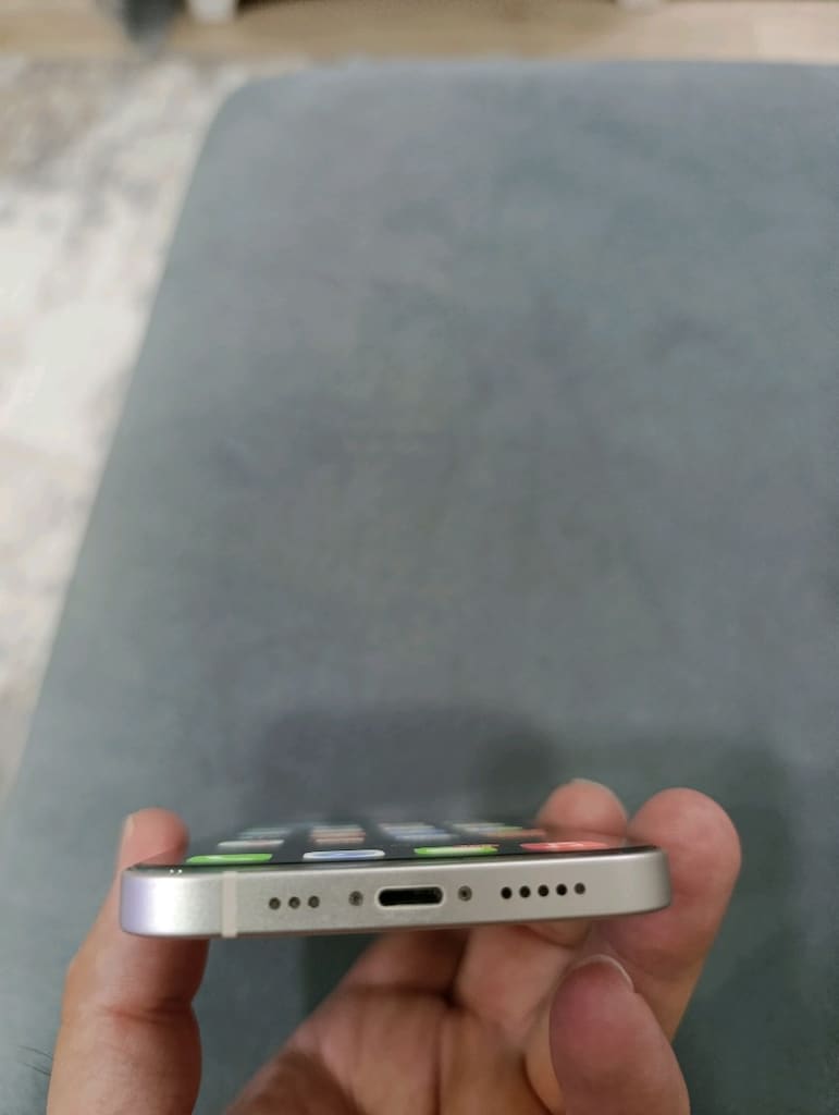 iPhone 12 - 4