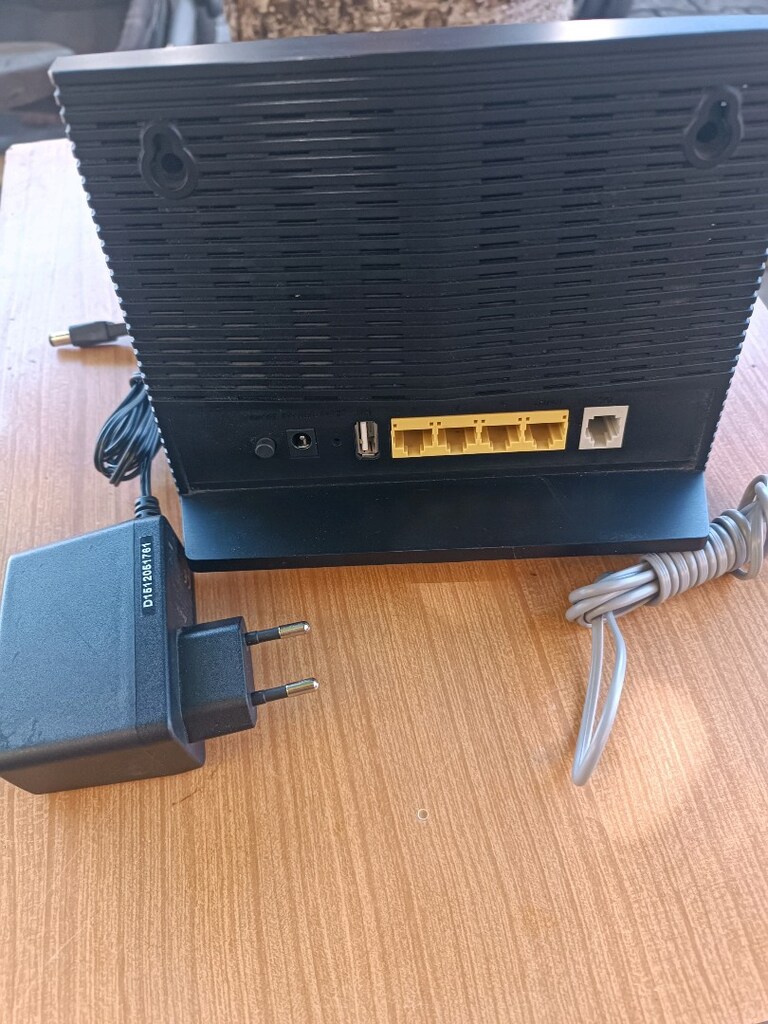 VDSLModem vc220-G3U 2/4/5 GHz sağlam çalışır durumda alana hayırlı - 3
