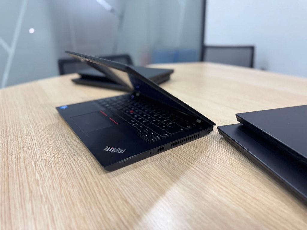 Lenovo ThinkPad L14 i5 11.Nesil 8GB 256GB - 5