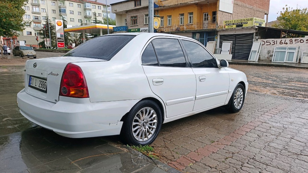 Hyundai admire 1.6 - 5