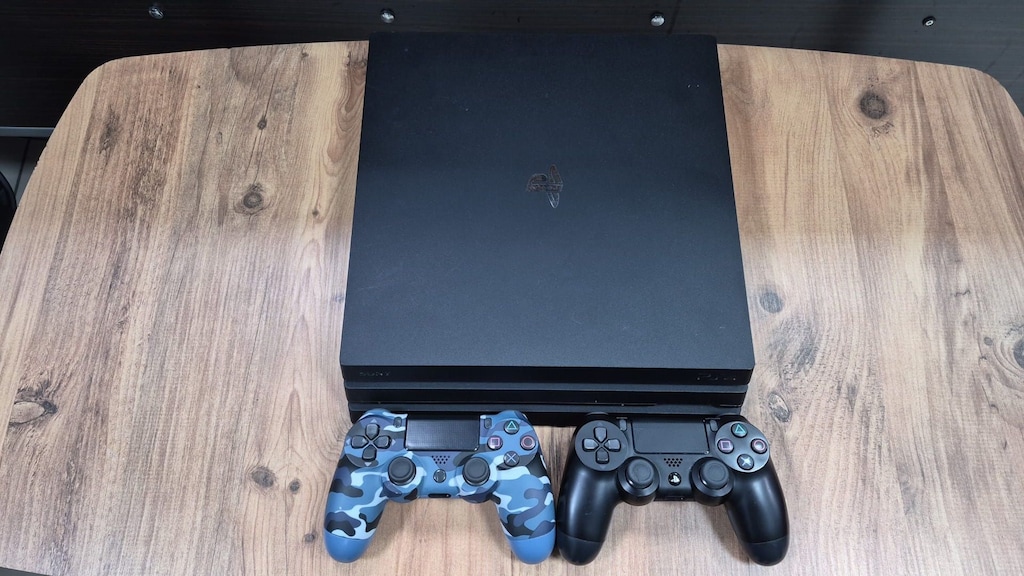PS4 PRO 1 TB 2 KOL 12.52 CFW 20 OYUNLU MAĞAZADAN