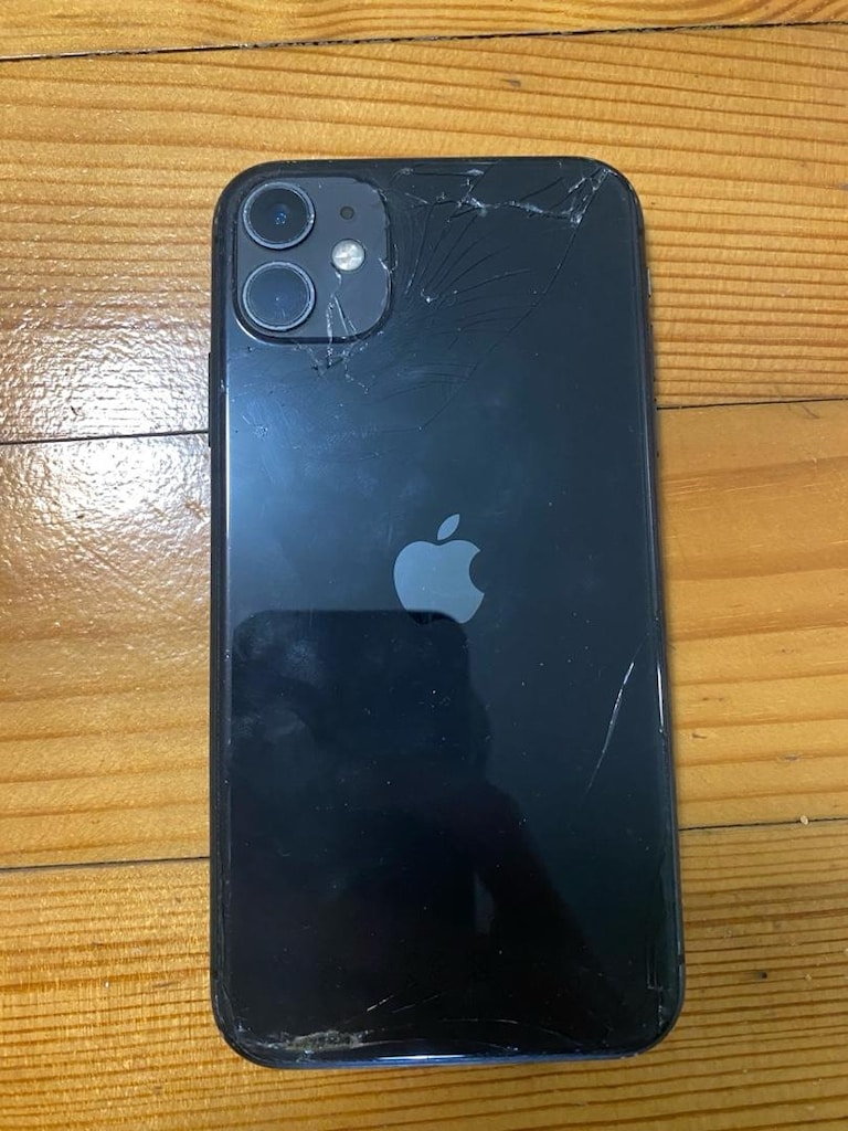 1 GÜNLÜK İLAN iPhone 11 64 gb anakart tamiri lazım - 2
