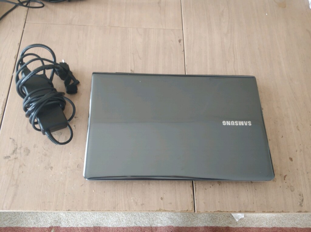 Samsung i5 3 nesil 6 GB rem batarya sağlam sıfır ayarında temiz laptop - 7