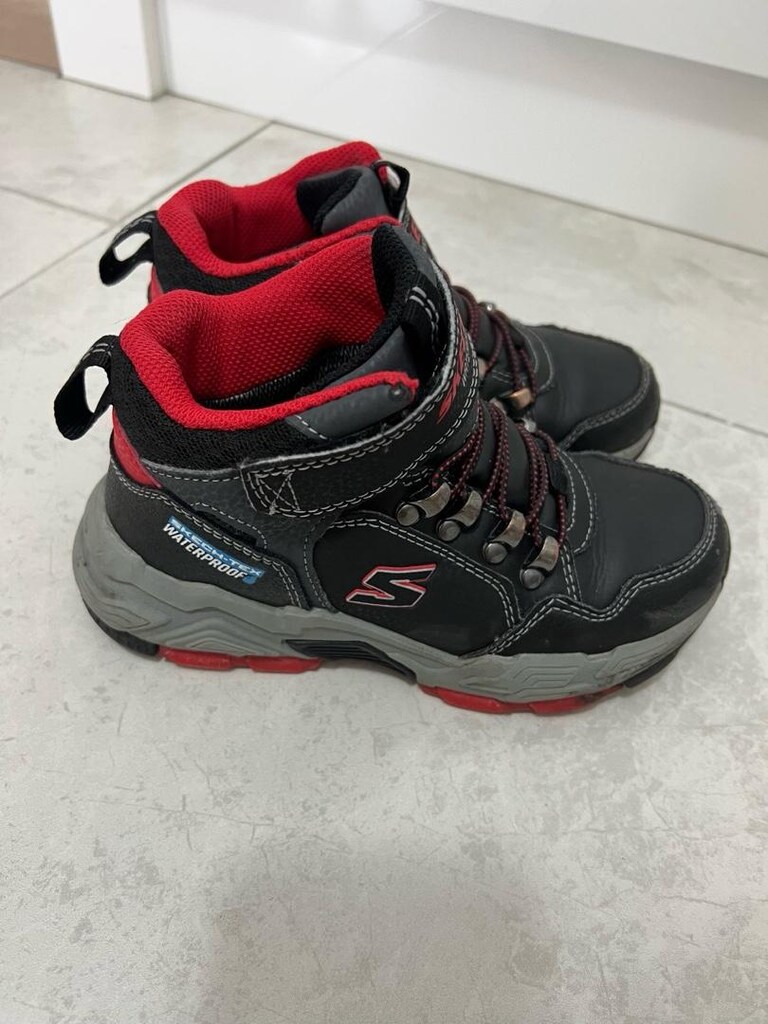 skechers bot 29 numara - 2