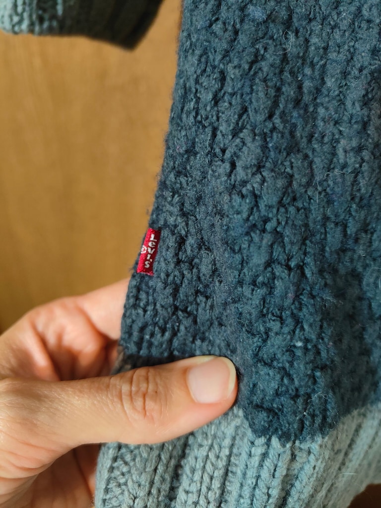 Levis Hırka Çocuk M beden %70 Pamuk %15 Yün - 2