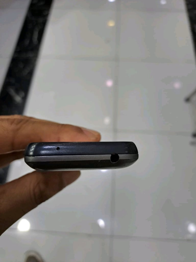 Alcatel 3088x 4.5gli YouTubelu kayıtlı tuşlu telefon - 3