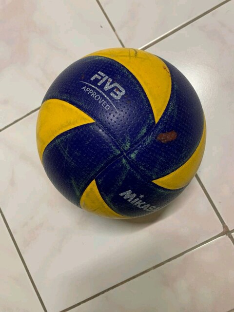 Orijinal Mikasa MVA200 FIVB Maç Voleybol Topu - Profesyonel