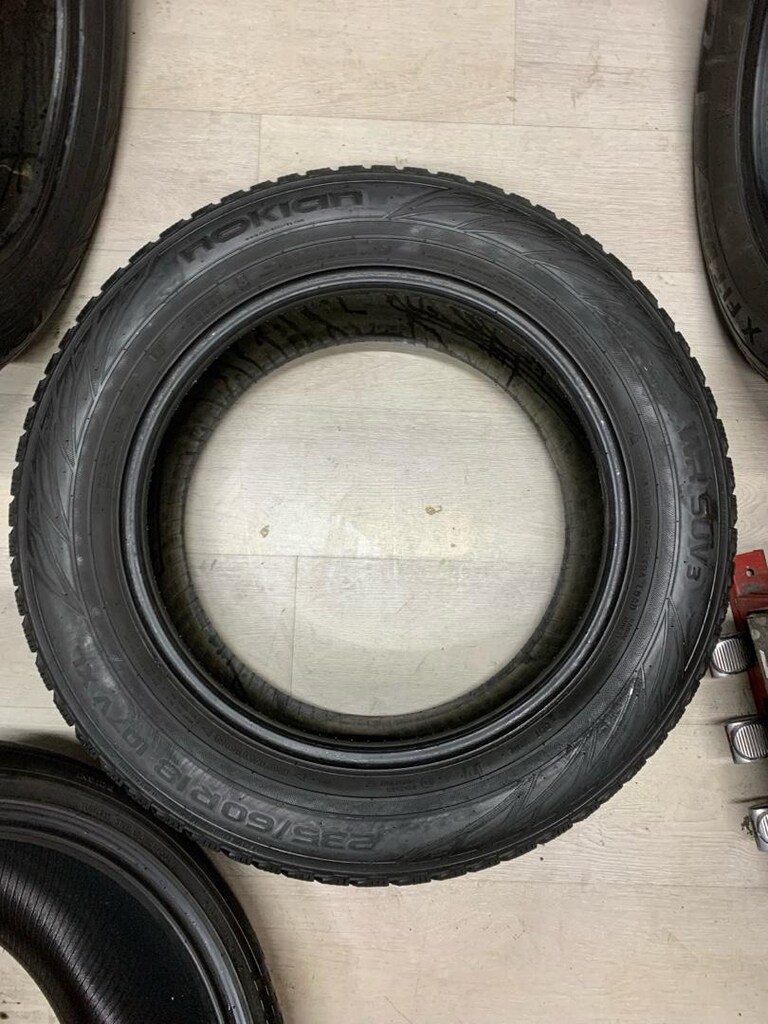 235x60x18 nokıan 4 mevsim lastik takımı - 4