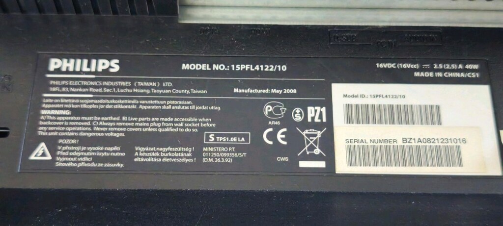 Philips15PFL4122/10 15 inc 38cm - 5
