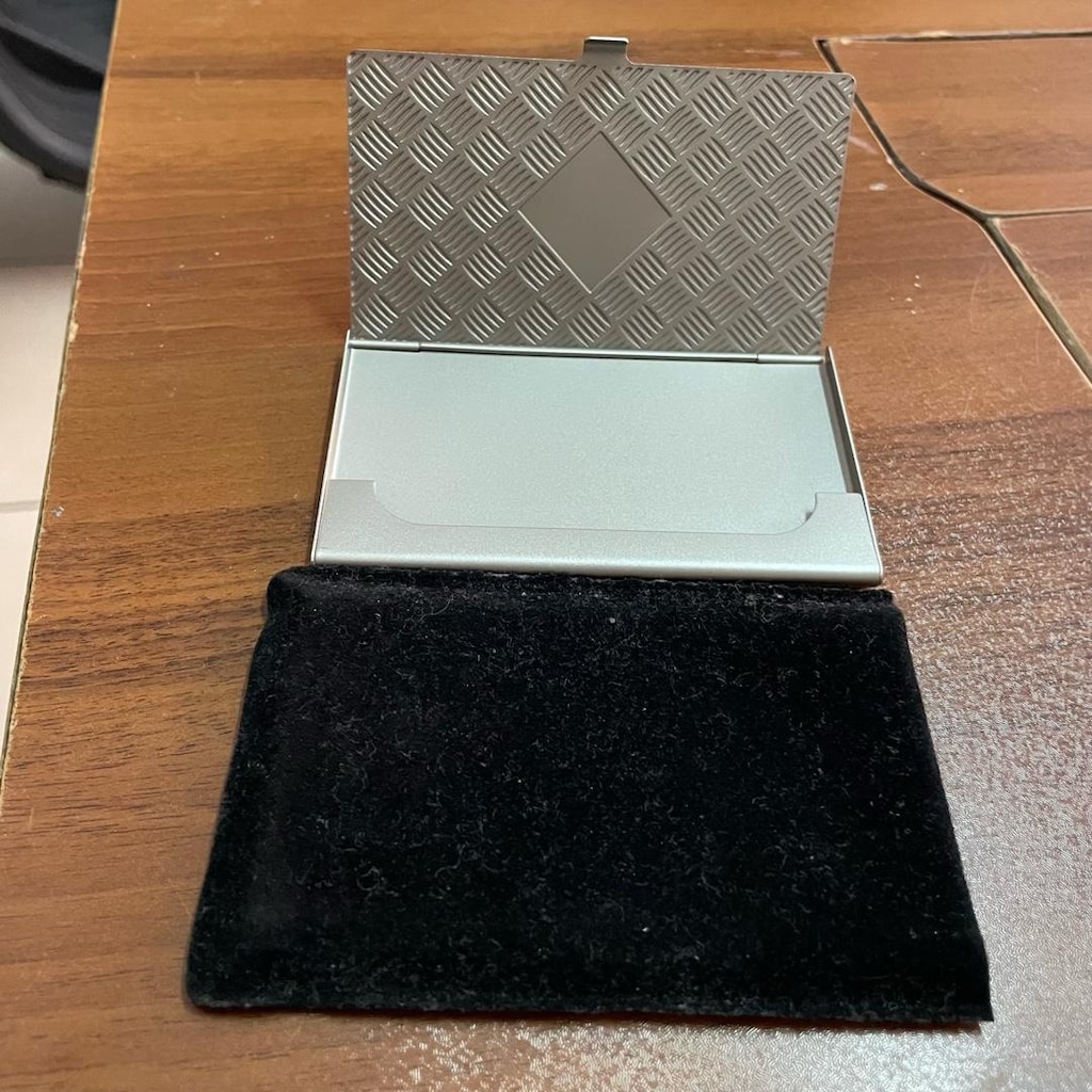 KILIFLI METAL KARTVIZITLİK - 2