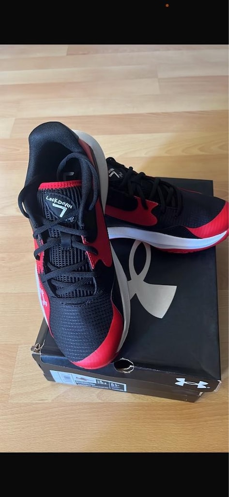 Under ARMOUR 42.5 numara basketbol ayakkabısı - 4
