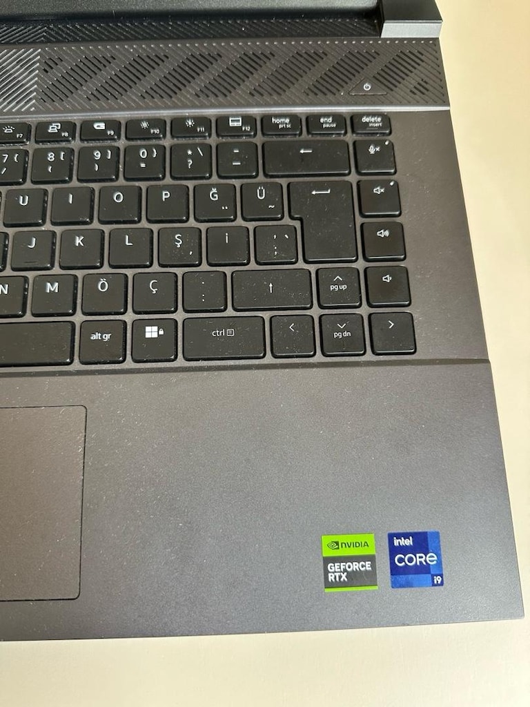Dell laptop - 3