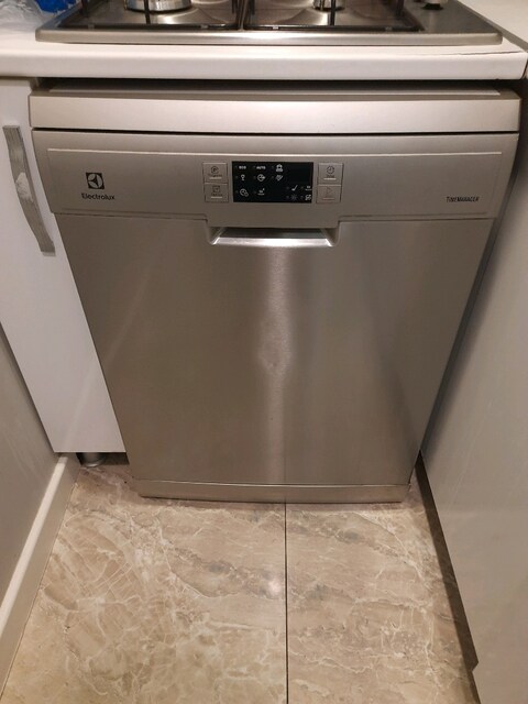 Siemens ve electrolux bulaşık makinesi