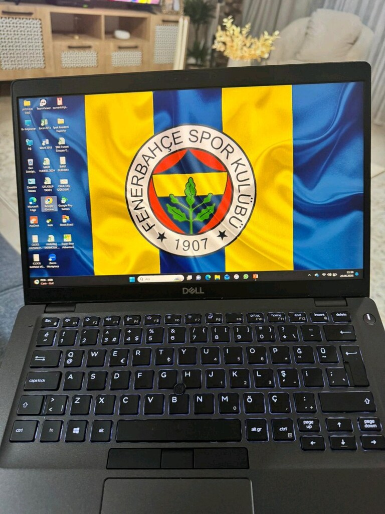 DELL LATİTUDE 5400 - 4