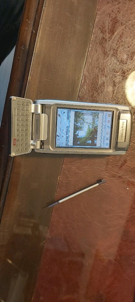 sony ericsson p910i - 3