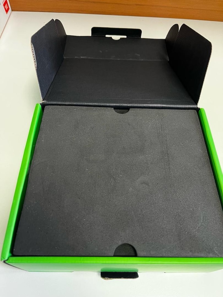 Monster Pusat Clutch Kablosuz Gamepad - Sıfır Ayarında / Full Kutu - 7