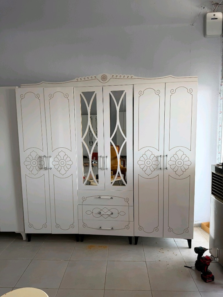 elbise dolabı 6 kapaklı içi raflı özel üretim MDF - 6