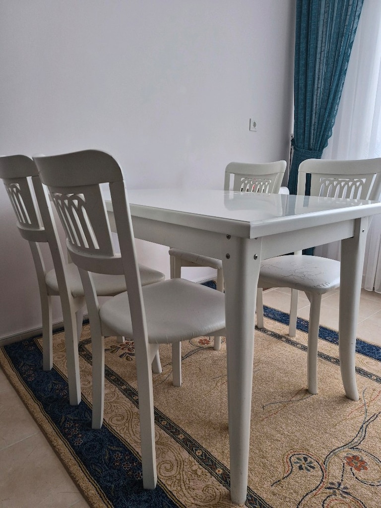 Beyaz Ahşap Mutfak Masası - 2