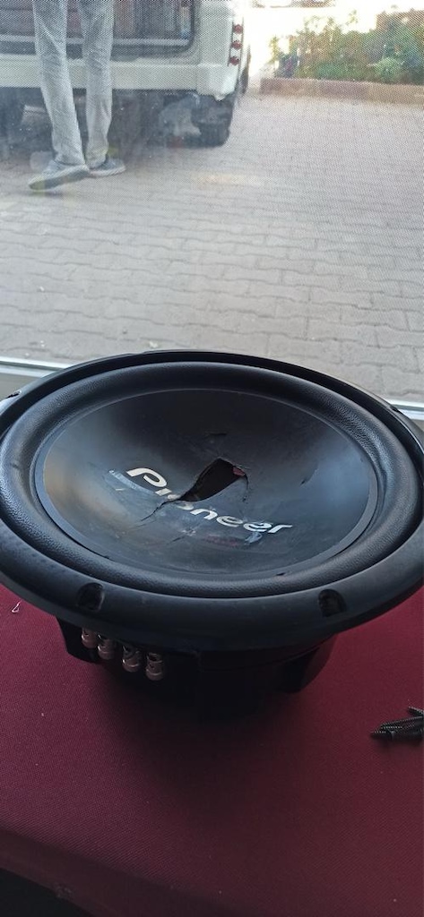 PİOONER BASS - 8