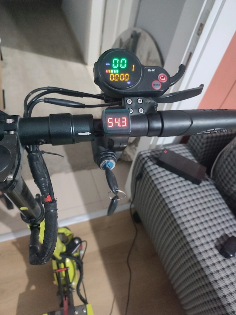 ONVO SCOOTER - 7