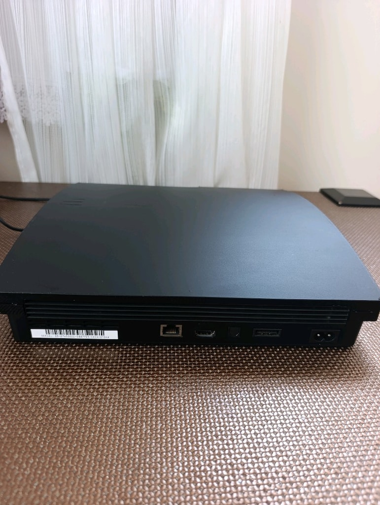 İlk kullanıcısından slim kasa PlayStation 3, 500 GB + 8 oyun - 5