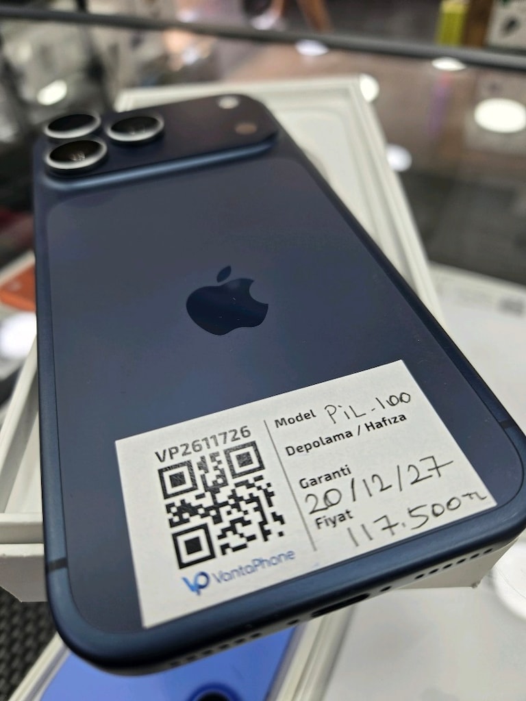 iPhone 17 Pro Max 256 GB pil 100 takasa değerlendirilir hatasız - 4